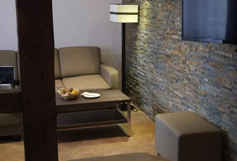 ホテル Brunnenhof International