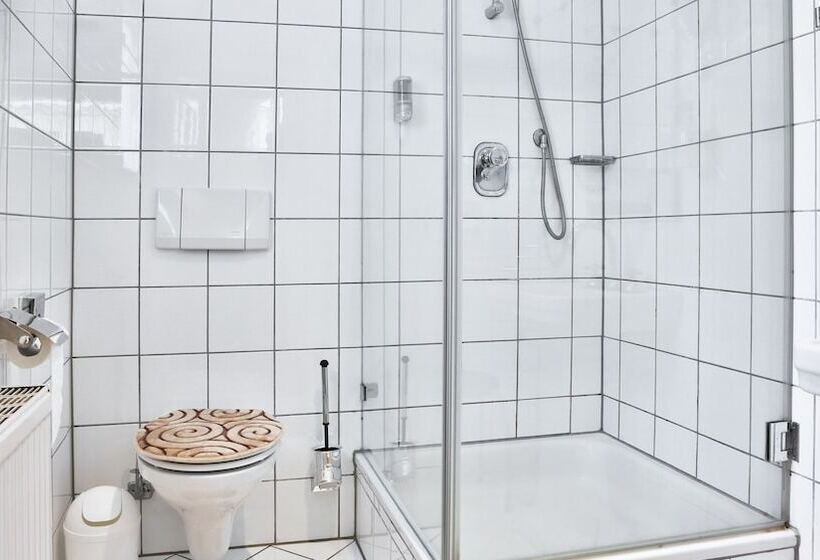 هتل Das Lamm Heidelberg