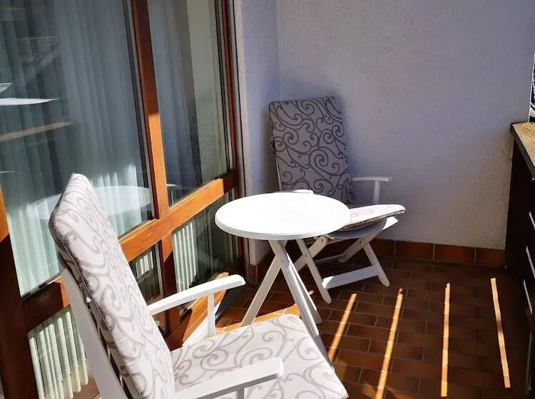 호텔 Garni Zur Weserei