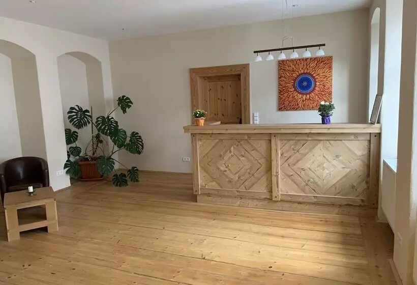 בית מלון כפרי Goldner Löwe