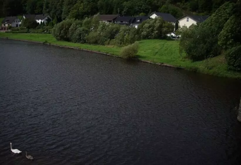 Отель Haus Am See