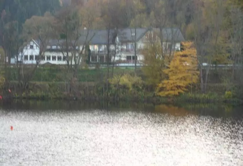 Отель Haus Am See