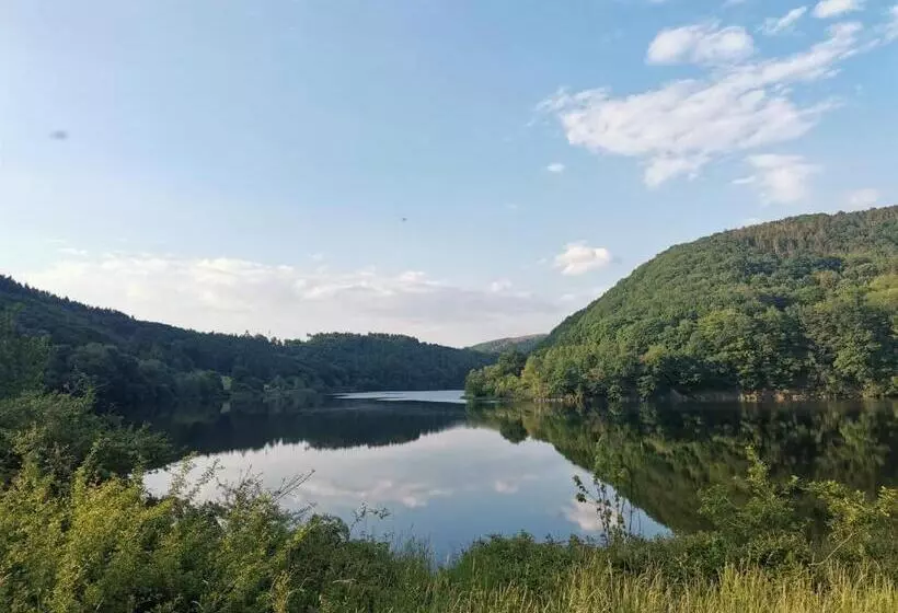 Отель Haus Am See