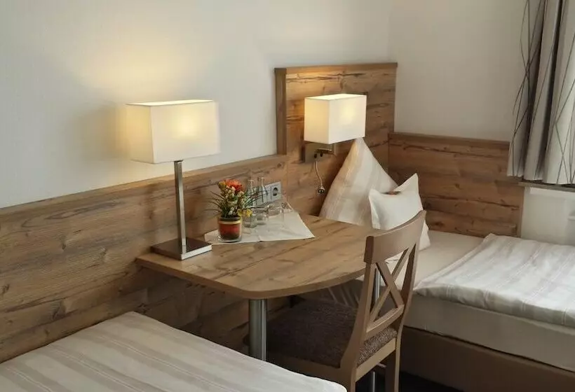 فندق Haus Nussbaum