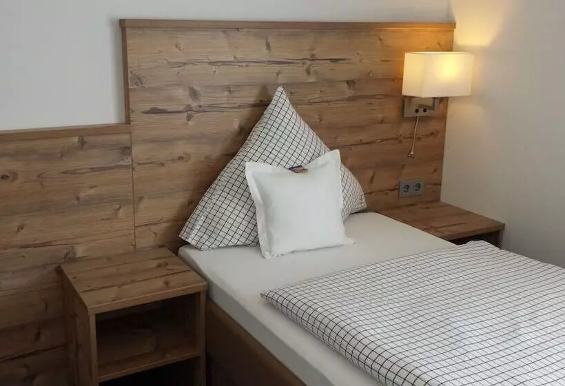 فندق Haus Nussbaum