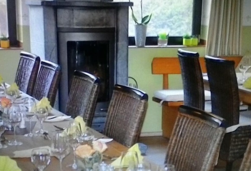 Landhotel Linden Am Venekotensee