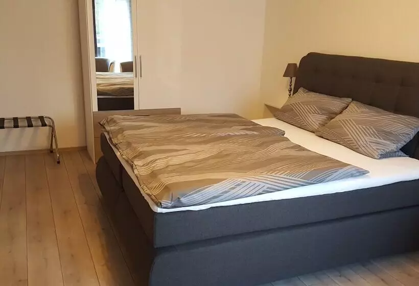 Landhotel Linden Am Venekotensee