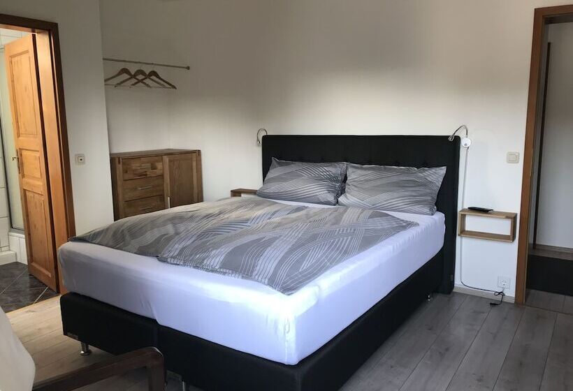 Landhotel Linden Am Venekotensee