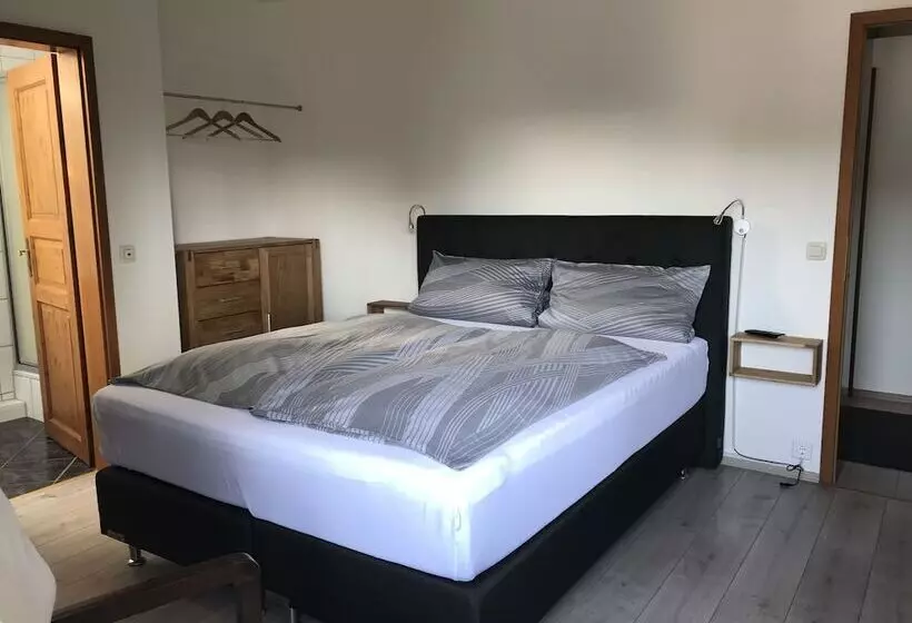 Landhotel Linden Am Venekotensee