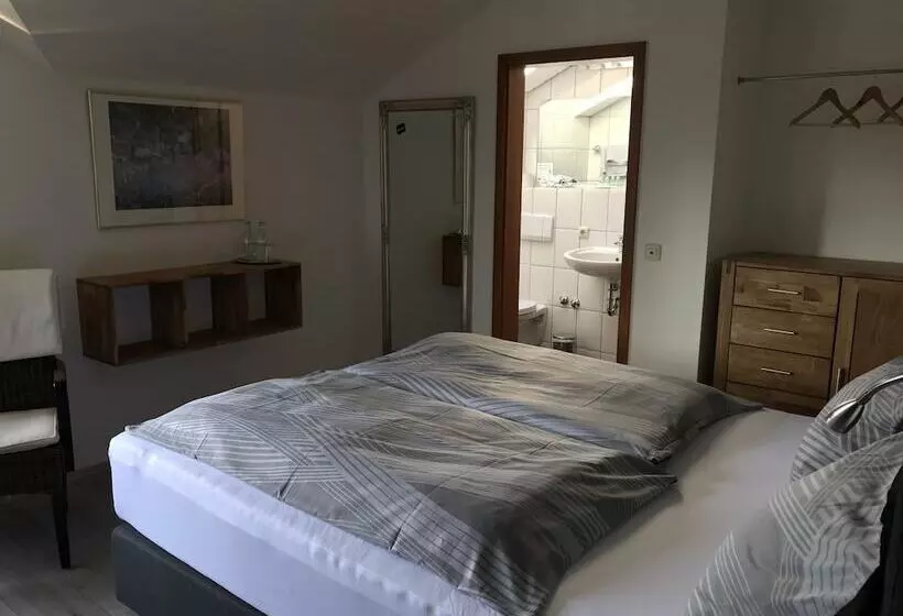 Landhotel Linden Am Venekotensee