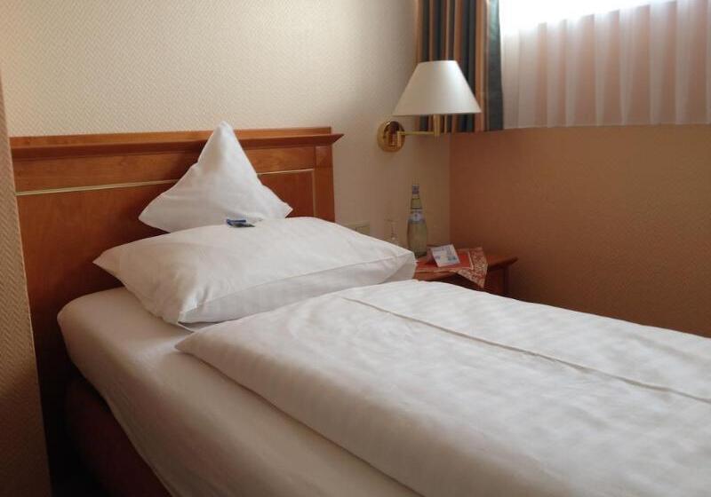 호텔 Niedersachsischer Hof