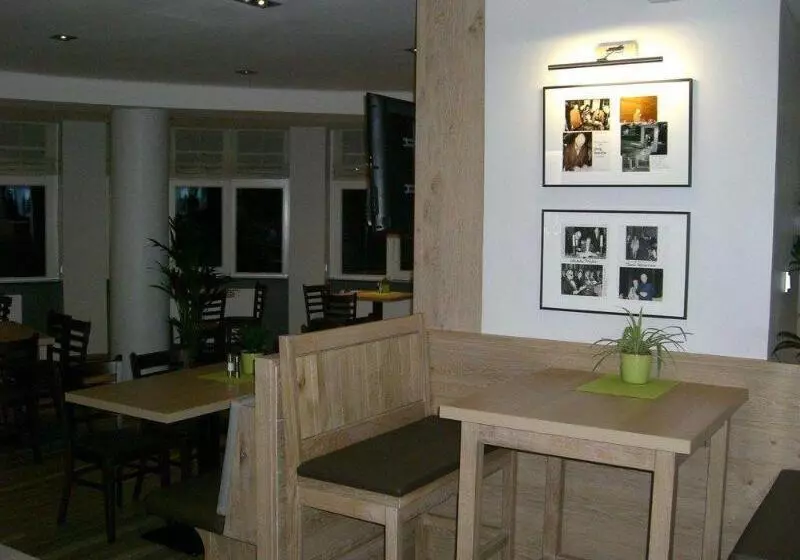 هتل Niedersachsischer Hof