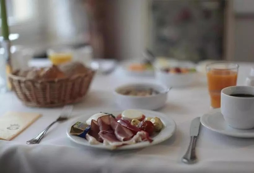 هتل Niedersachsischer Hof