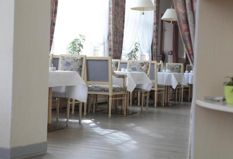 호텔 Niedersachsischer Hof