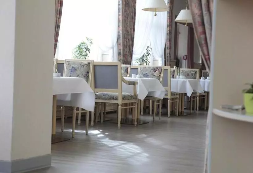 هتل Niedersachsischer Hof