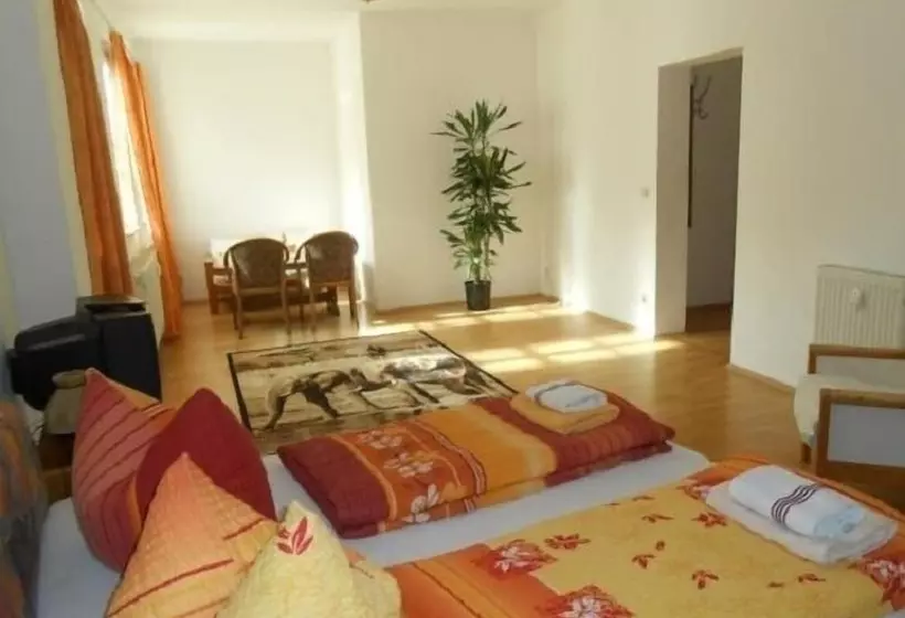 호텔 Pension St. Nicolai