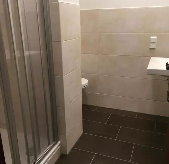 酒店 Pension Zum Paradies