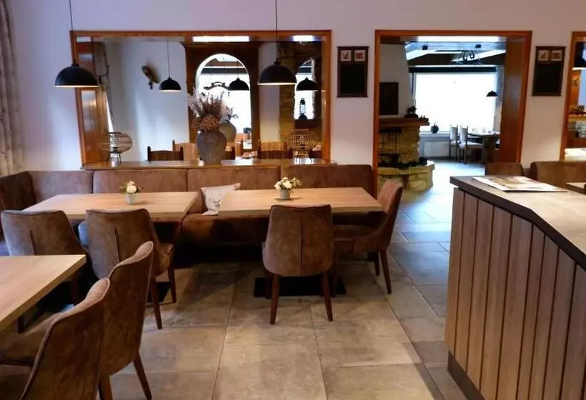 酒店 Pension Zum Paradies