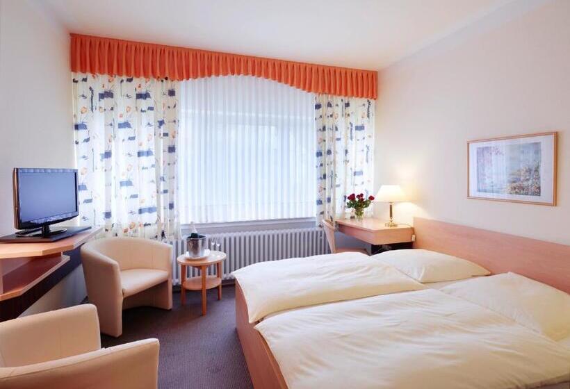 ホテル Restaurant Lüdenbach