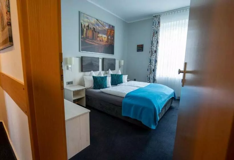 酒店 Stadt Lüdenscheid