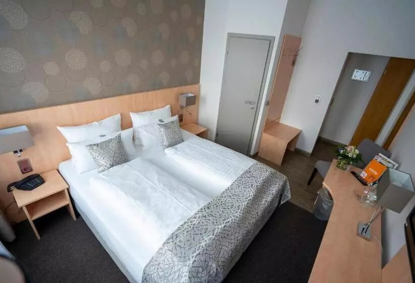 酒店 Stadt Lüdenscheid