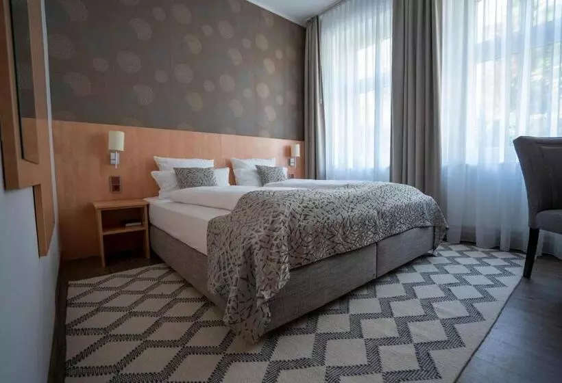 酒店 Stadt Lüdenscheid