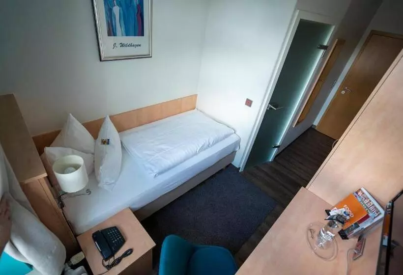 酒店 Stadt Lüdenscheid