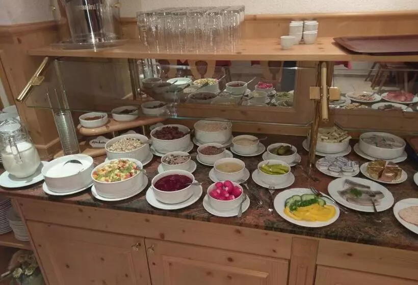 호텔 Und Berggasthof Zum Sonnenhof