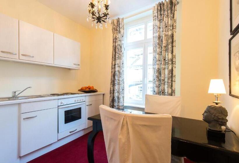 펜션 Dirazi Guesthouse & Apartments Gmbh