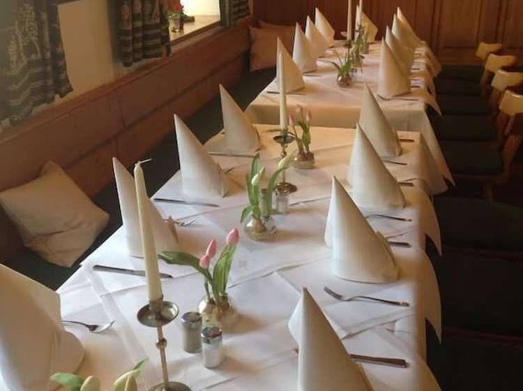 Pansiyon Gasthof Zur Post Oberwirt