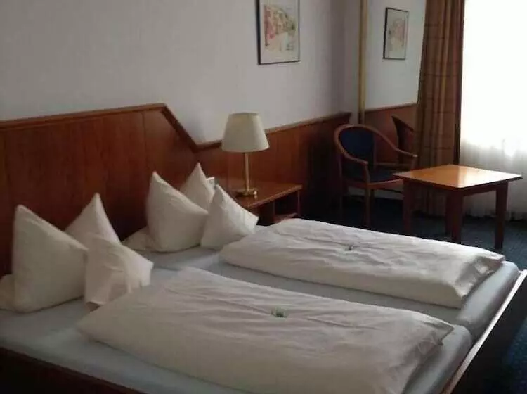 膳宿费 Gasthof Zur Post Oberwirt