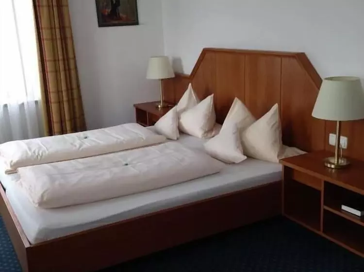 膳宿费 Gasthof Zur Post Oberwirt