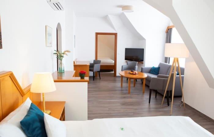 Pansiyon Gasthof Zur Post Oberwirt