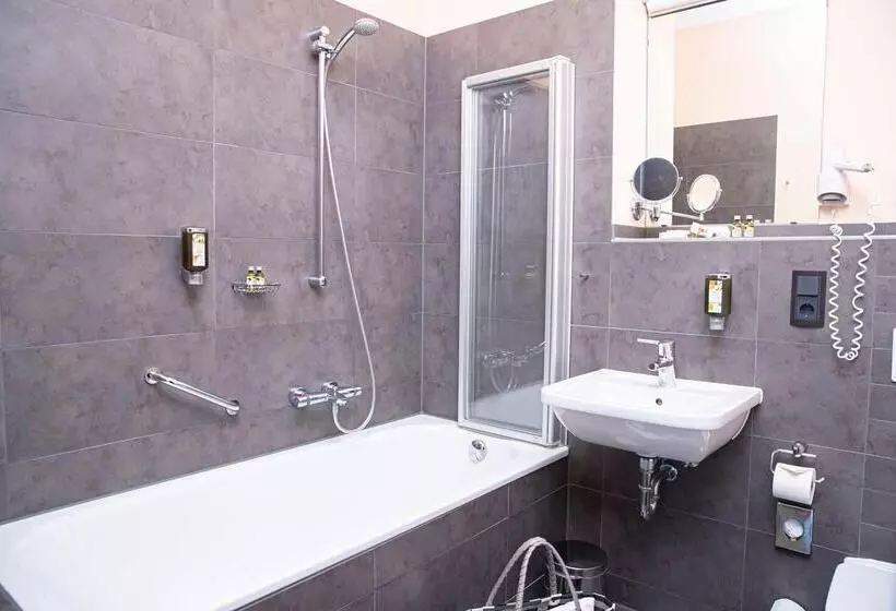 Schlosshotel Blankenburg