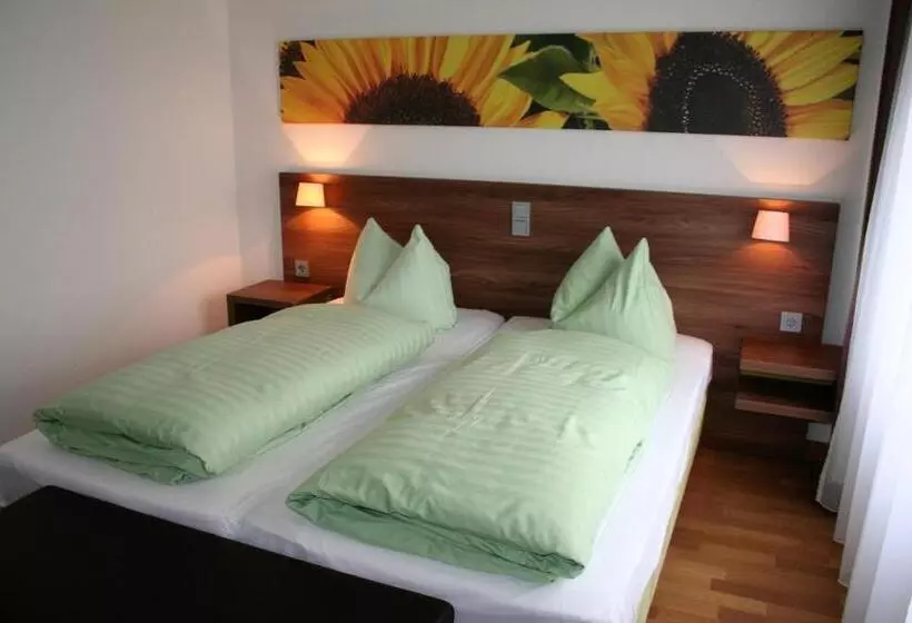 Stadthotel Bernstein