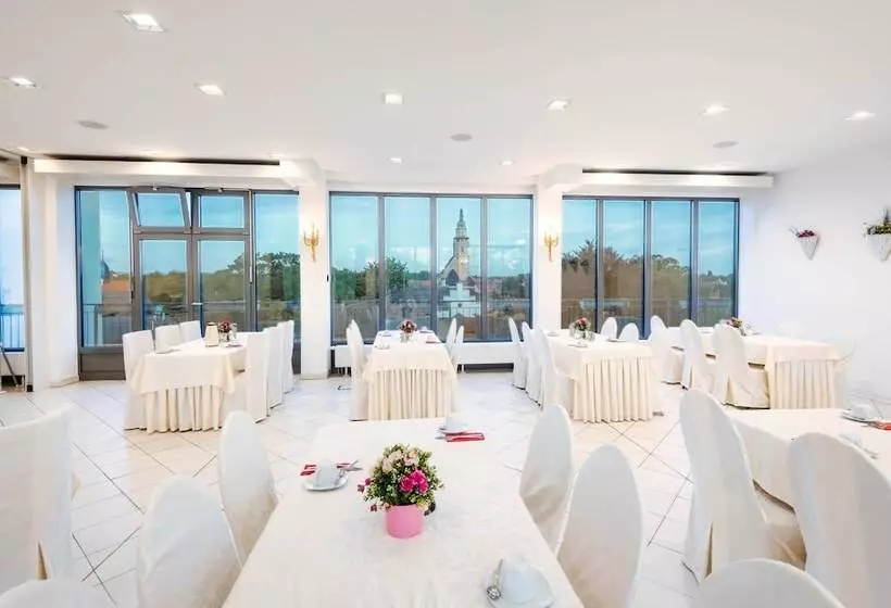 Alpha Hotel Hermann Von Salza