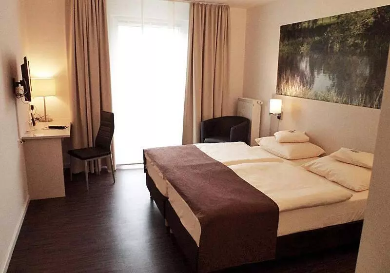 Das Neue Hotel Am Park