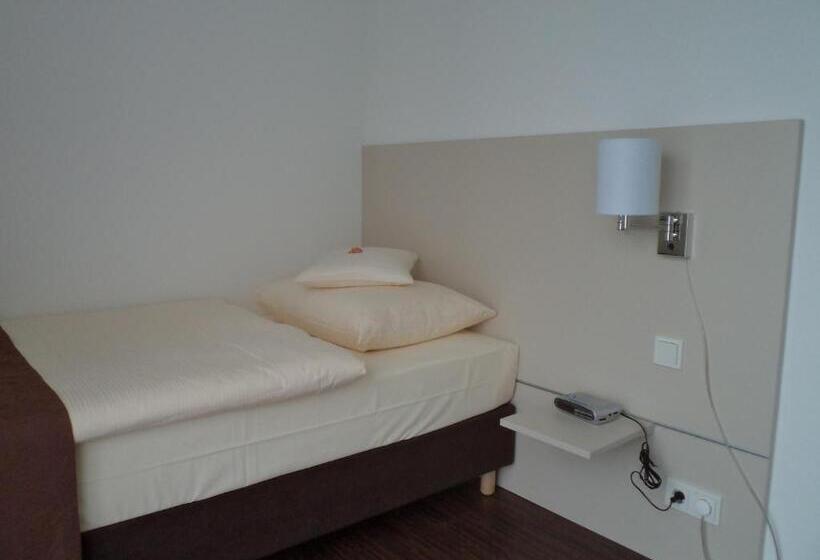 Das Neue Hotel Am Park