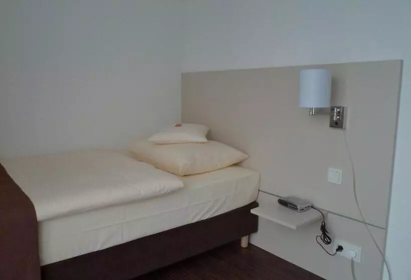 Das Neue Hotel Am Park