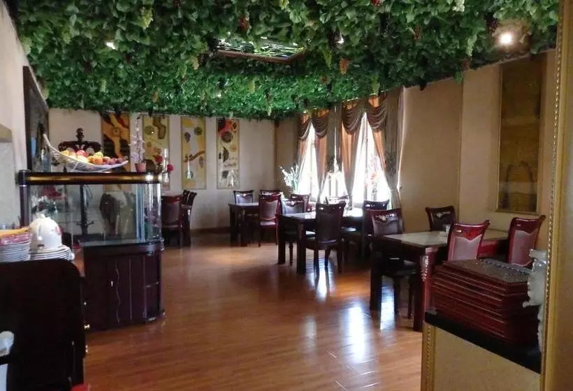 Отель & Restaurant Hong Kong