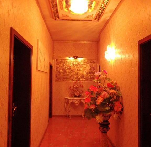 호텔 & Restaurant Hong Kong