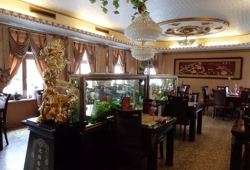 Отель & Restaurant Hong Kong