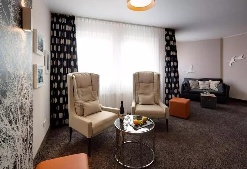 فندق Am Markt Nordenham