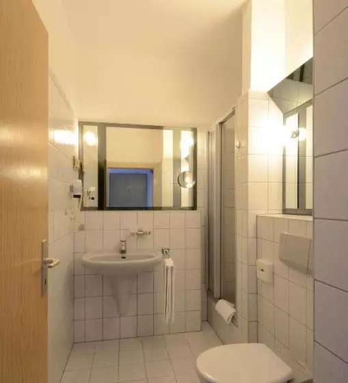 Land Gut Hotel Barbarossa