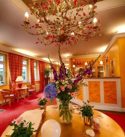 Отель Campus Garden Business