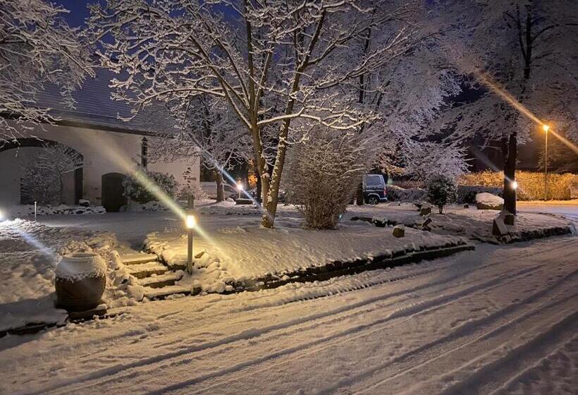 Dein Gutshof Hotel & Ferienwohnungen