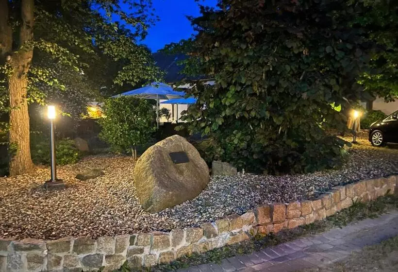 Dein Gutshof Hotel & Ferienwohnungen