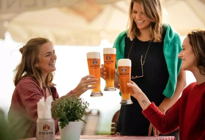 בית מלון כפרי Favorite Park