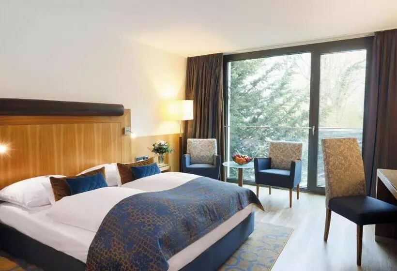 בית מלון כפרי Favorite Park