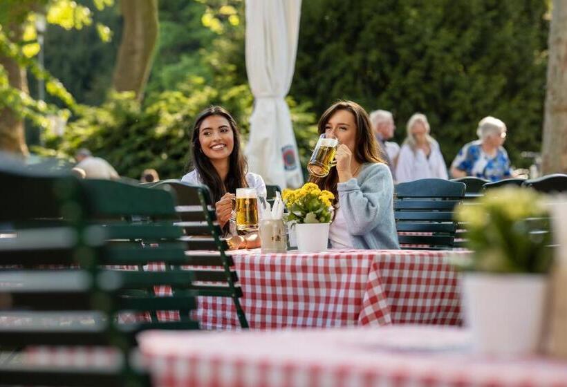 فندق Favorite Park